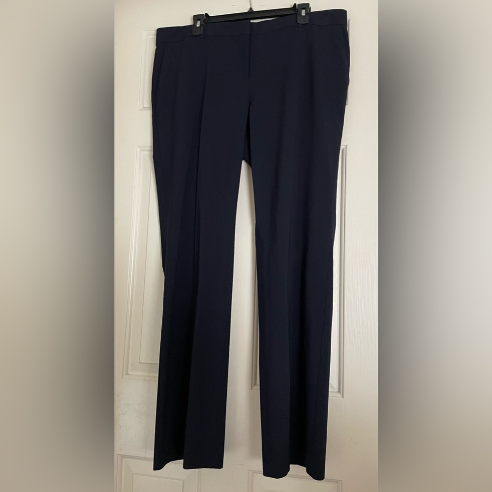 Women’s Ann Taylor Devon Fit Navy Blue Trousers size 14